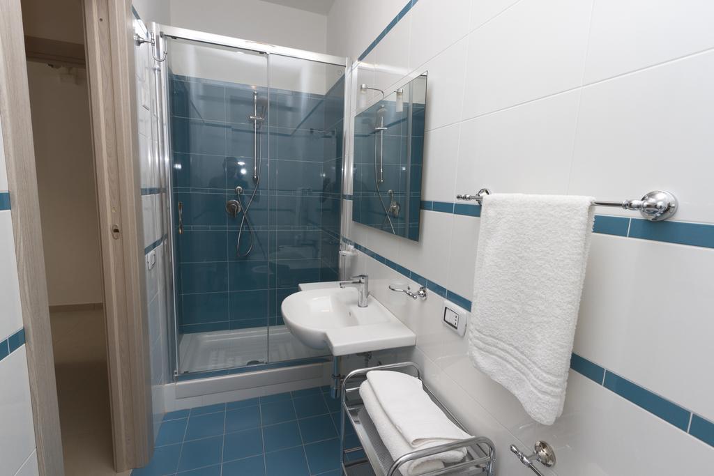 Single Room,272252713:JPEG