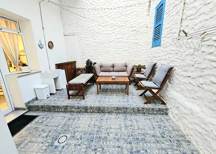 Perla Del Sud - Guest House