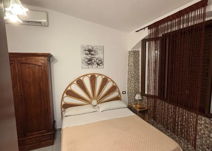 Hotel all'aeroporto: Residence Il Melograno